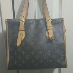 Louis Vuitton poppincourt handbag authentic!!!